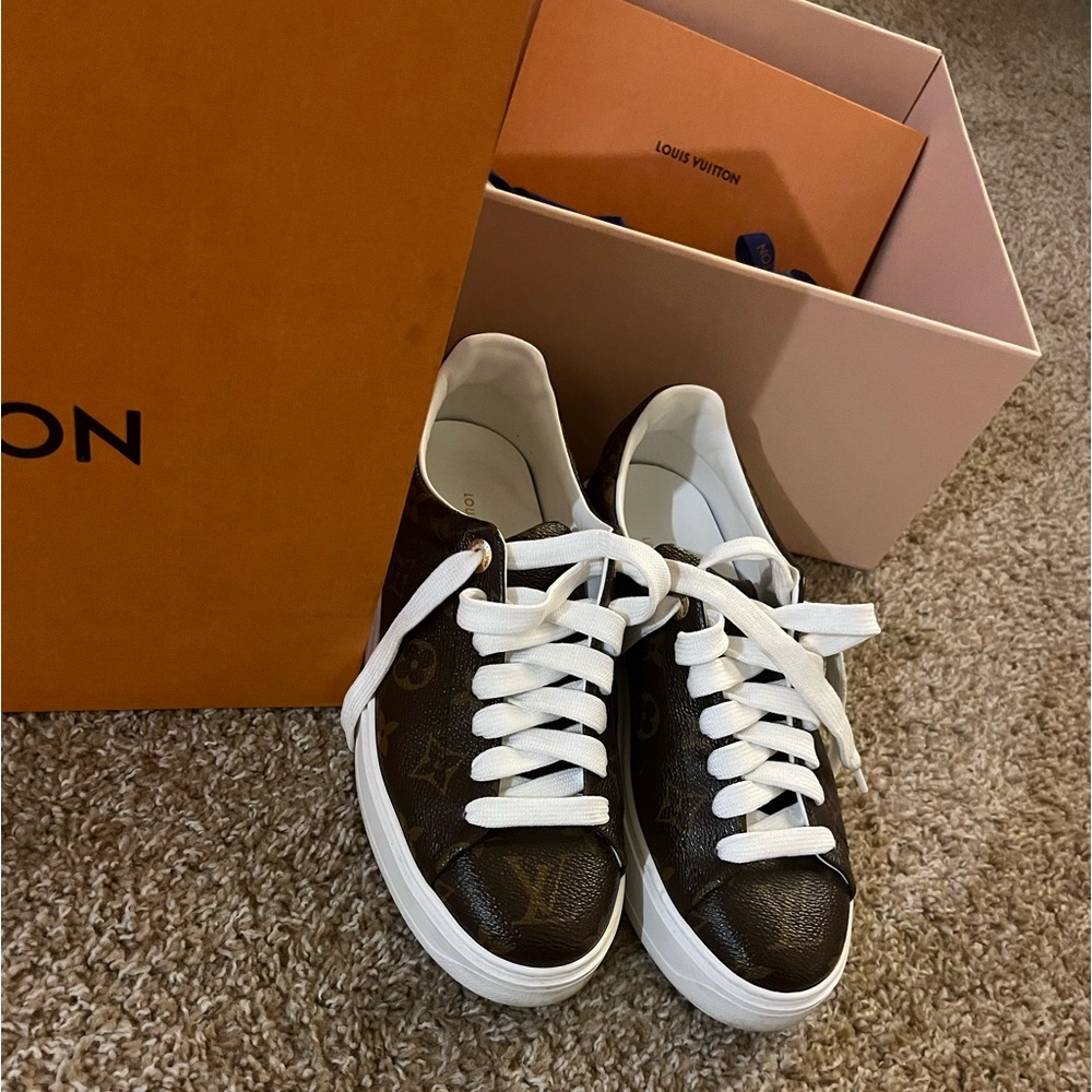 Louis Vuitton trainer sneakers